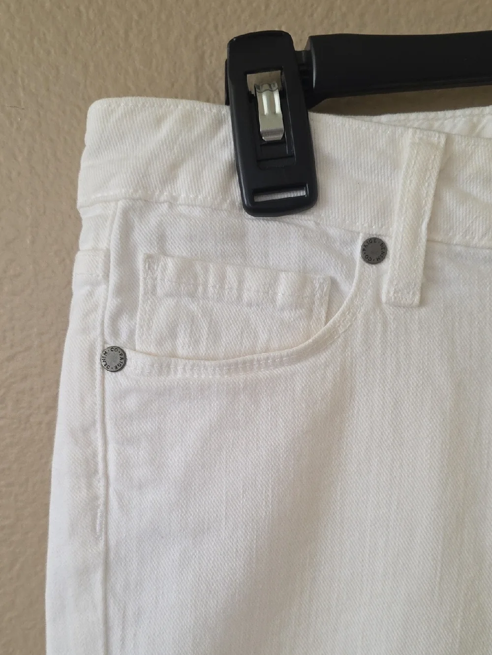 PAIGE Womens Optic White Denim Bermuda Shorts - Size 26